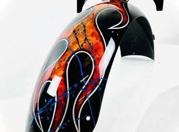 Peinture Noir et flamming Harley Davidson  - French khustom by Art mattwell’s,