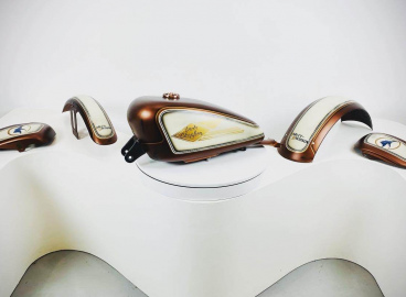Peinture Retro  Harley Davidson - French khustom by Art mattwell’s,