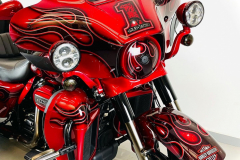 Peinture Flamming Candy Rouge Harley Davidson  - French khustom by Art mattwell’s,