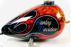 Peinture Noir et flamming Harley Davidson  - French khustom by Art mattwell’s,