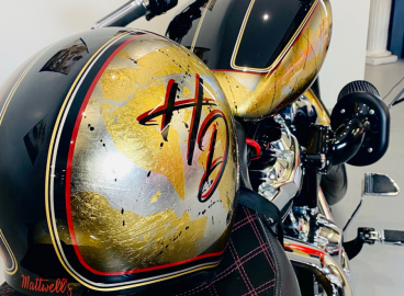 Peinture personnalisée Feuille d'or Harley Davidson - French khustom by Art mattwell’s,
